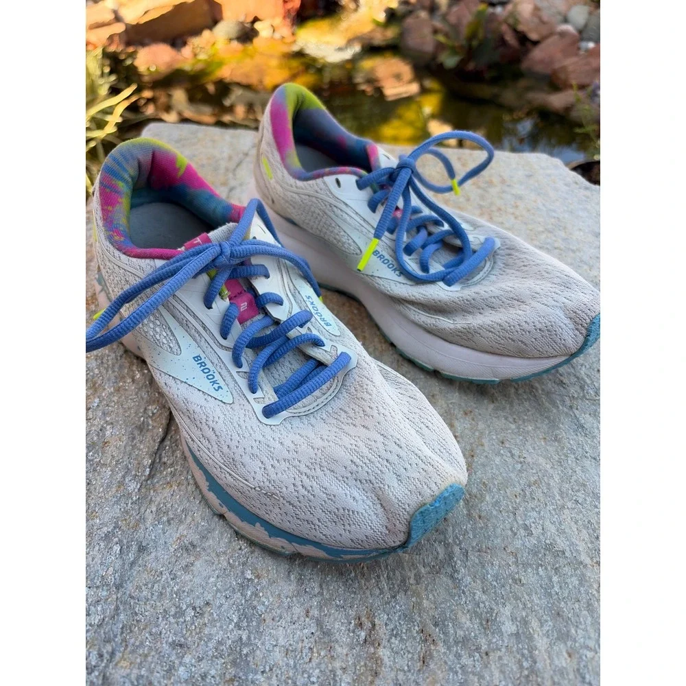 Brooks Trace 2 Womens Running Shoes White Blue Tie Dye 1203751B130 Size 8